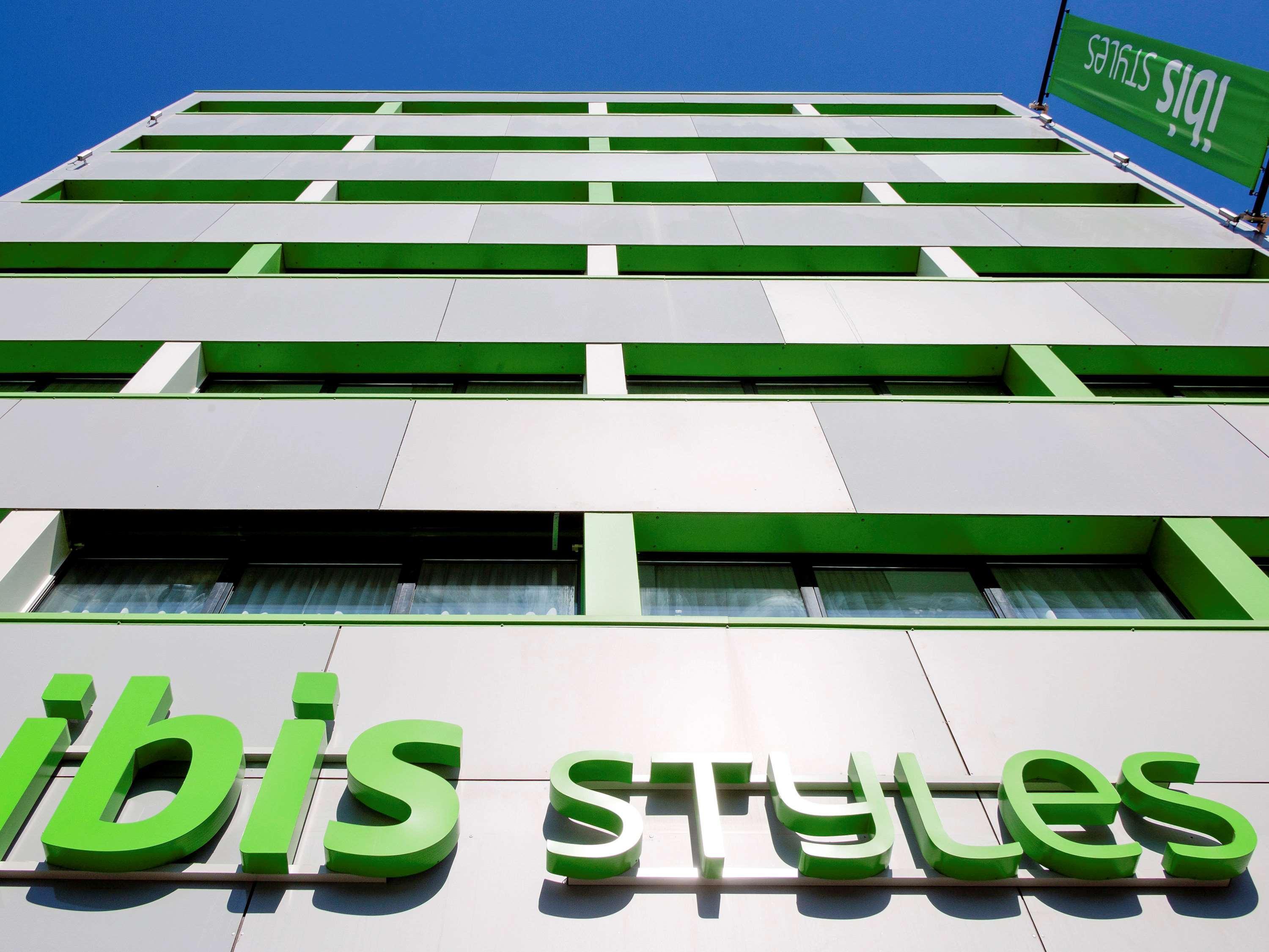 Hôtel ibis Styles Clermont-Ferrand Gare Exterior foto