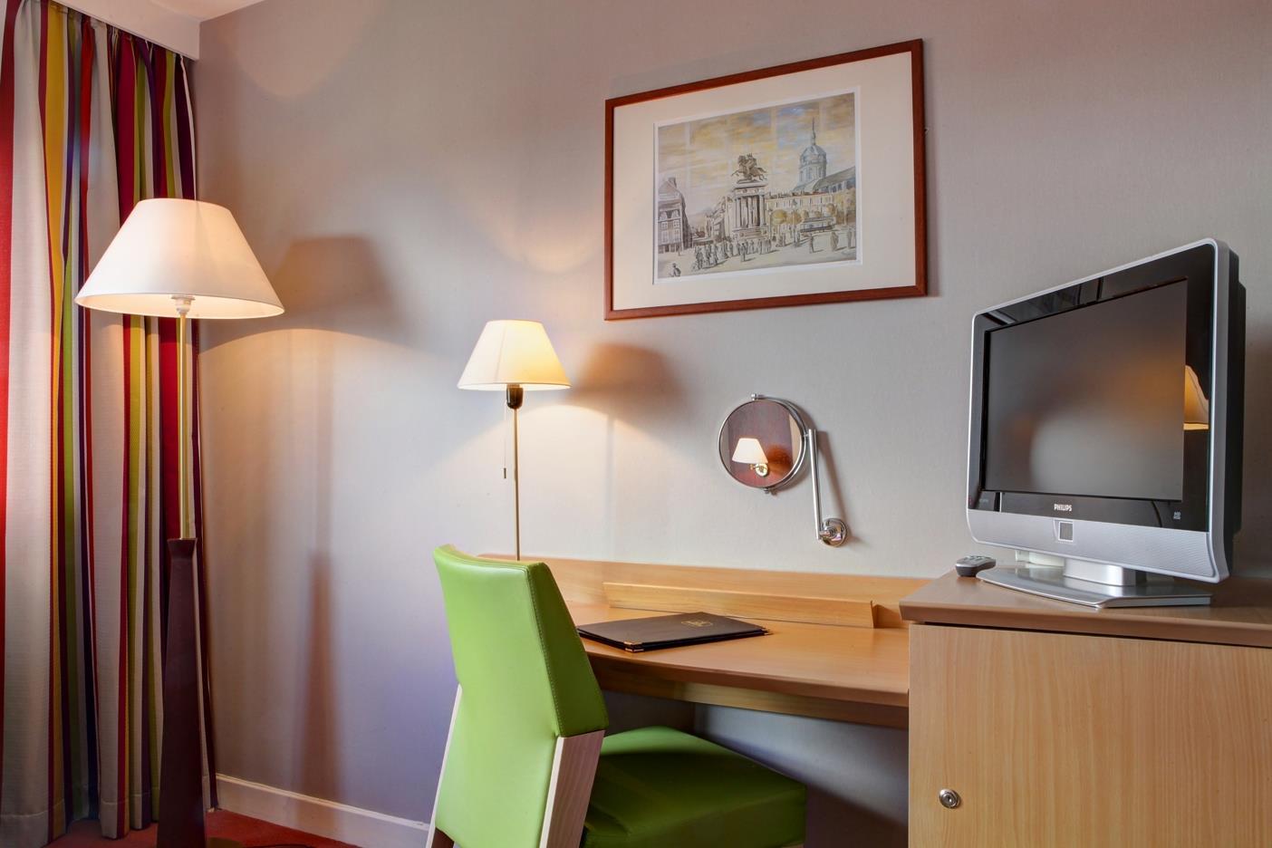 Hôtel ibis Styles Clermont-Ferrand Gare Exterior foto