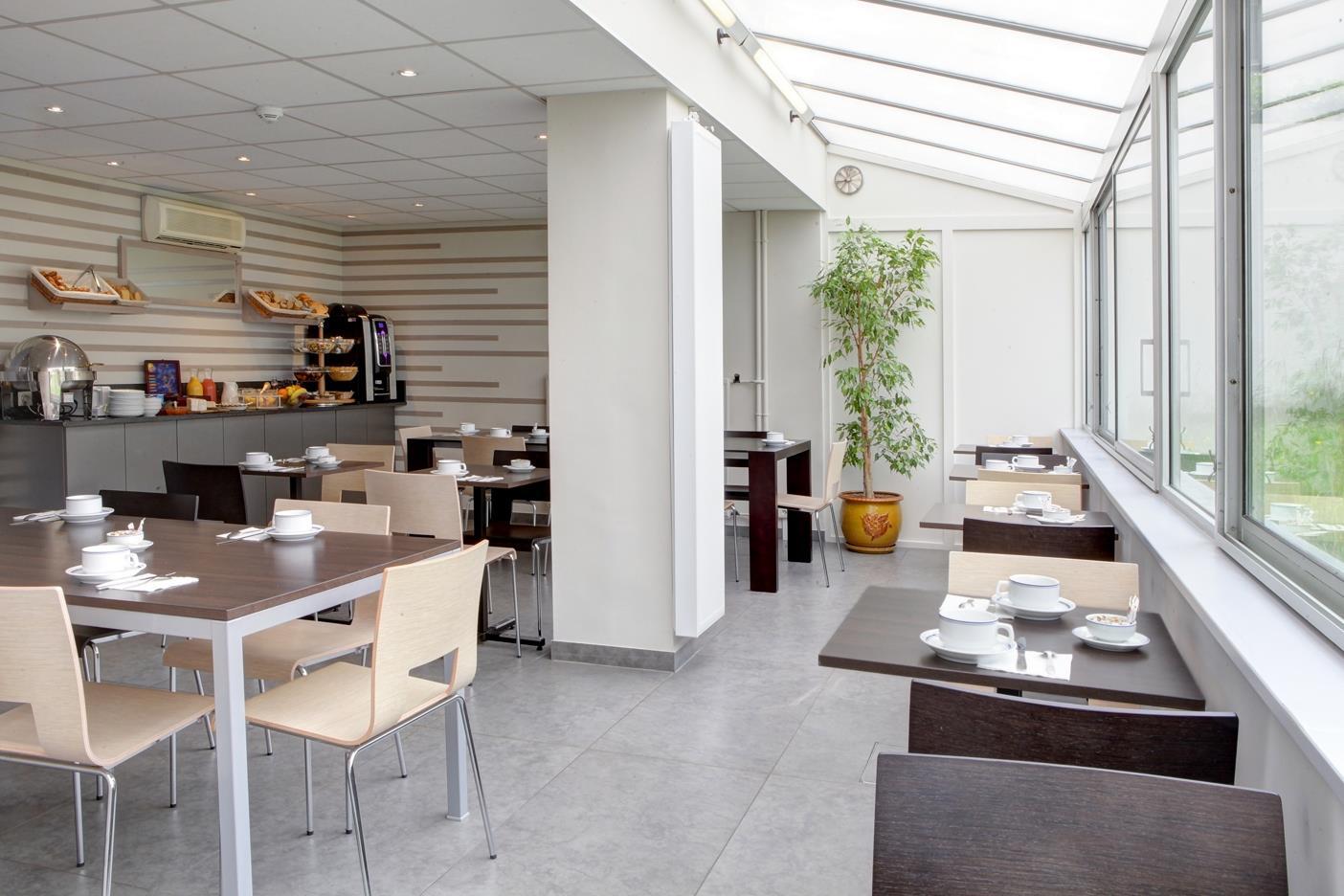 Hôtel ibis Styles Clermont-Ferrand Gare Exterior foto