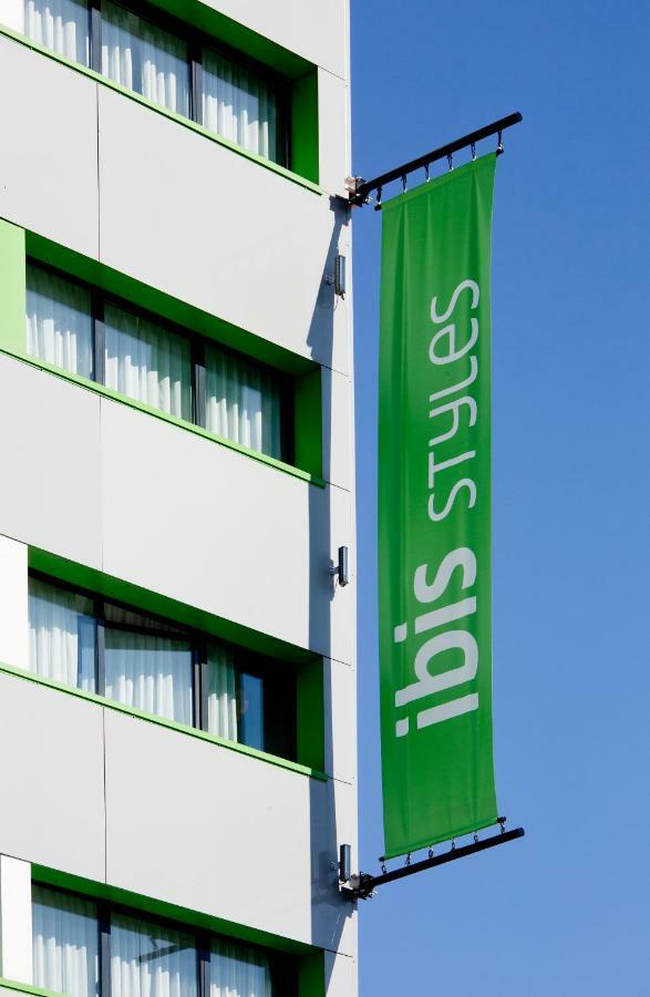 Hôtel ibis Styles Clermont-Ferrand Gare Exterior foto